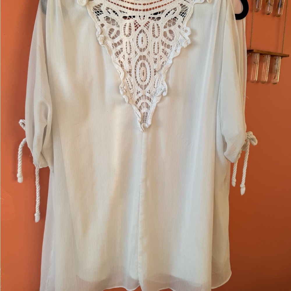 Sabo Skirt White Lace Tunic Top